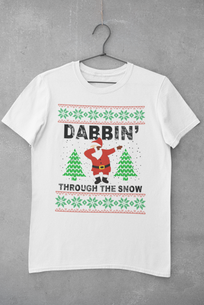 T-Shirt "Dabbin through the snow"